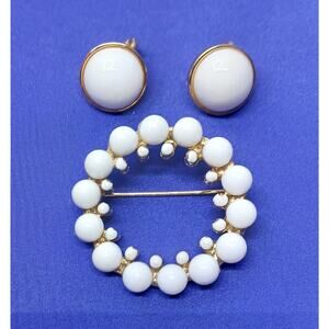 VTG Monet Clip-on Earrings plus bonus Round Wreath Brooch